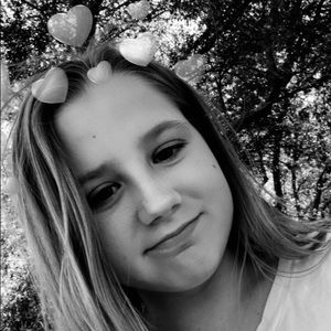 Meet your Posher, Alison